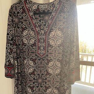 Beautiful JM Collection Woman Size 3x Black, White & Brandy w/stones lining neck